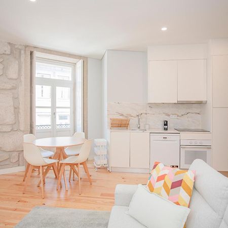 Liiiving In Porto - Aliados Stone Apartment Экстерьер фото